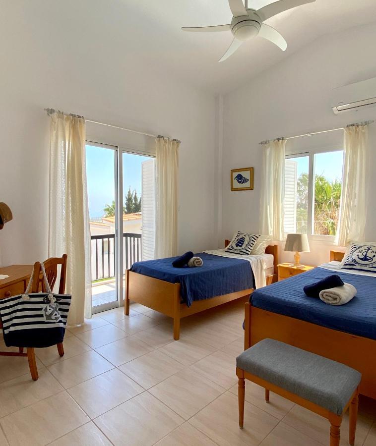 Villa Alicia With Priv Pool, Beautiful Garden And Shady Veranda- 5 Min To The Beach Peyia Buitenkant foto